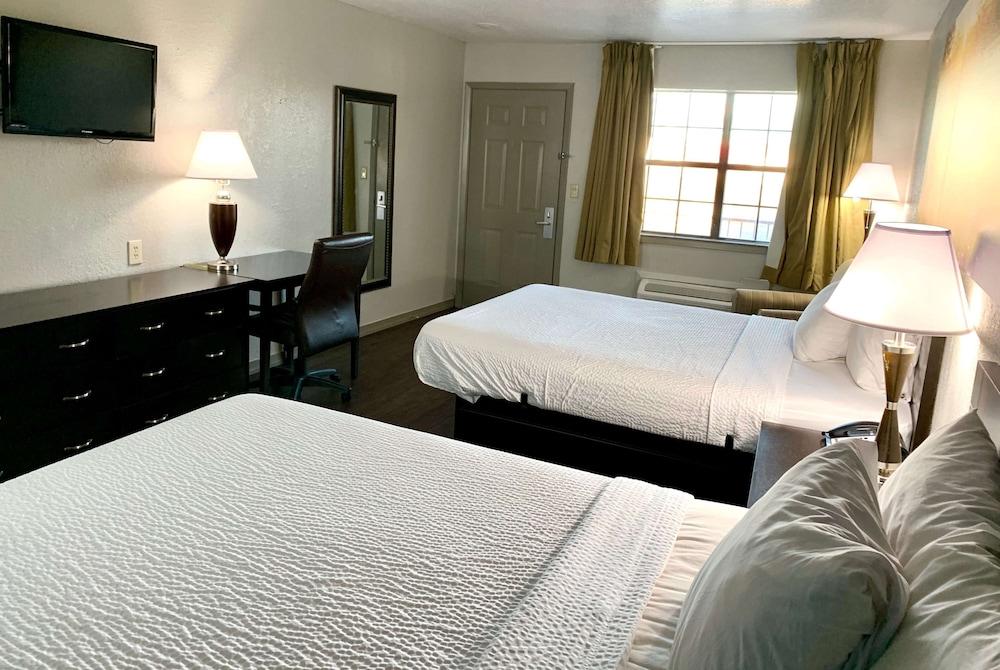 Days Inn & Suites By Wyndham - Canton First Monday Trade Days Dış mekan fotoğraf